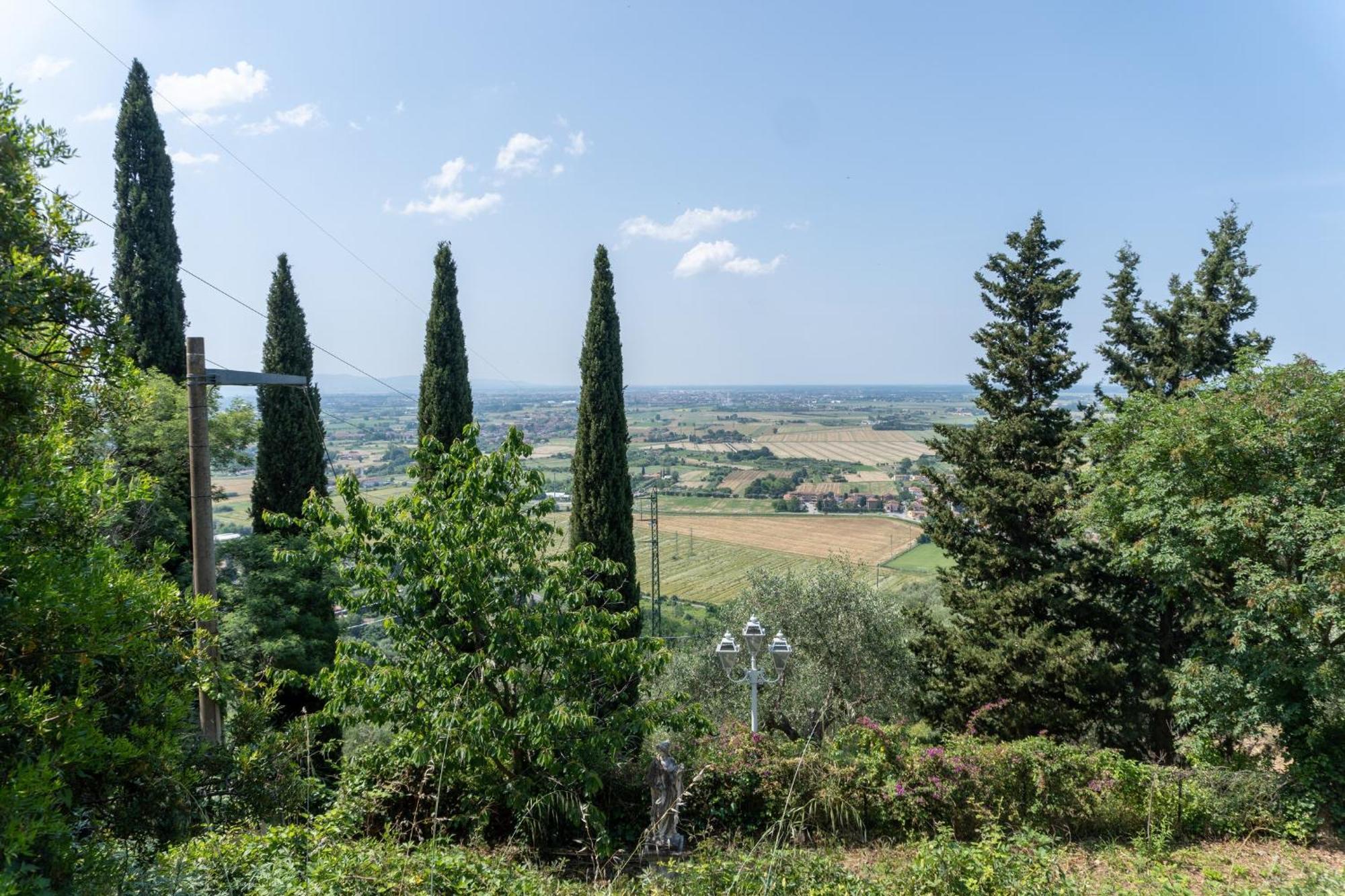 Agriturismo La Grotta 산줄리아노테르메 외부 사진